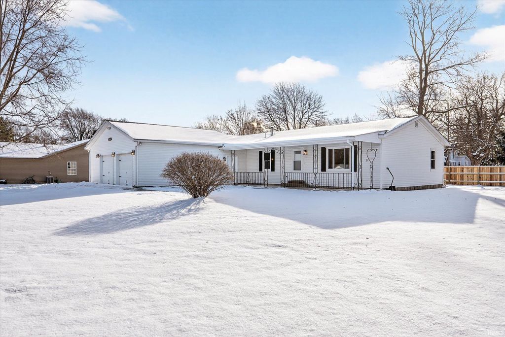 Photo of 105 E North Street, Rossville, IN 46065 (MLS # 202549023)