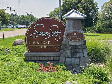 Tiny photo for 10005 N Turkey Creek Road #10, Syracuse, IN 46567 (MLS # 202627811)