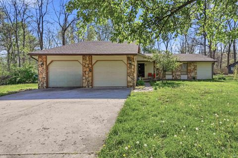 Photo of 19108 N Little John Lane, Muncie, IN 47303 (MLS # 202614926)