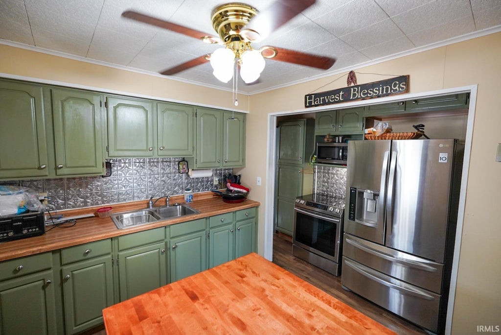 Photo of 2676 W Maryland Street, Evansville, IN 47712 (MLS # 202639122)