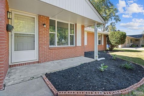 Tiny photo for 2103 W JEFFERSON Street, Kokomo, IN 46901 (MLS # 202534540)