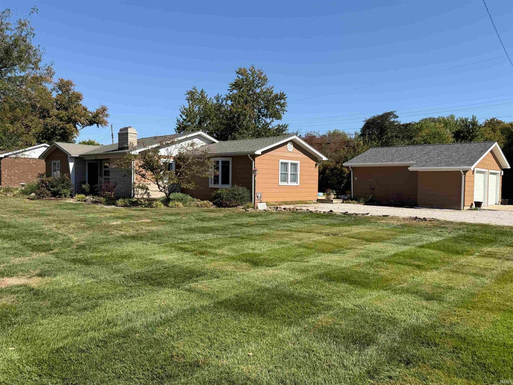 Photo of 303 Eastgate Dr Eastgate Drive Street, Vincennes, IN 47591 (MLS # 202641643)