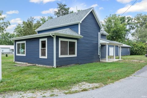 Tiny photo for 1031 N Agnew Street, Winamac, IN 46996 (MLS # 202538727)