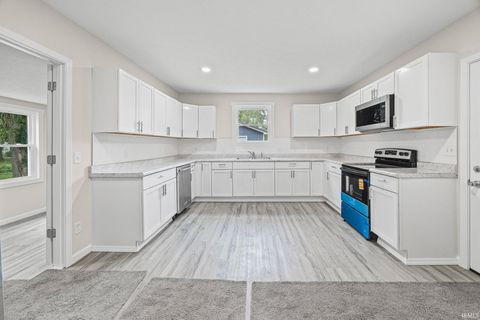Tiny photo for 1031 N Agnew Street, Winamac, IN 46996 (MLS # 202538727)