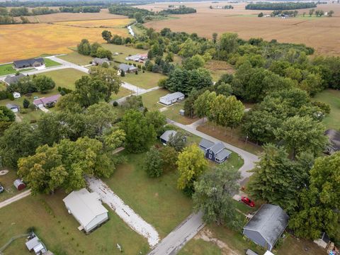 Tiny photo for 1031 N Agnew Street, Winamac, IN 46996 (MLS # 202538727)
