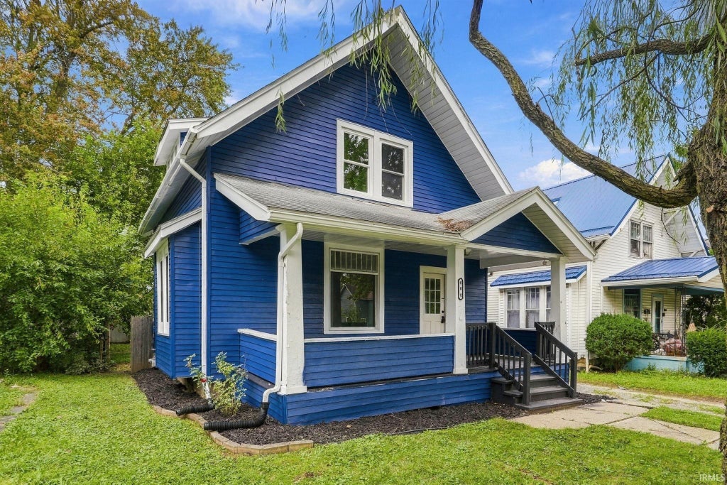 Photo of 808 Greenlawn Avenue, Fort Wayne, IN 46808 (MLS # 202640228)