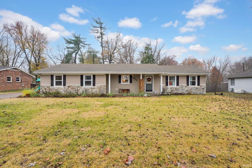 Photo of 845 Park Plaza Drive, Evansville, IN 47715 (MLS # 202547052)