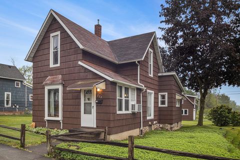 222 Queen Street, Goshen, IN 46528 - #: 202519023