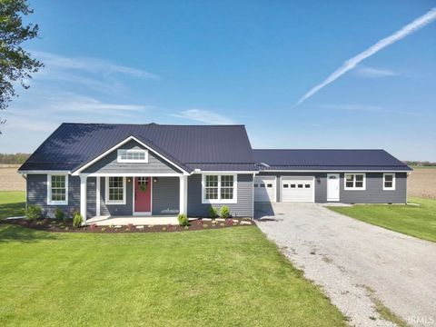 Tiny photo for 6227 N 600 E, Van Buren, IN 46991 (MLS # 202614278)