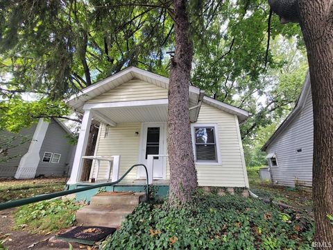 Photo of 2018 Central Street, Lafayette, IN 47905 (MLS # 202617207)