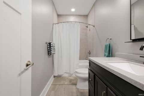 Tiny photo for 3331 Blarney Drive, South Bend, IN 46628 (MLS # 202605643)