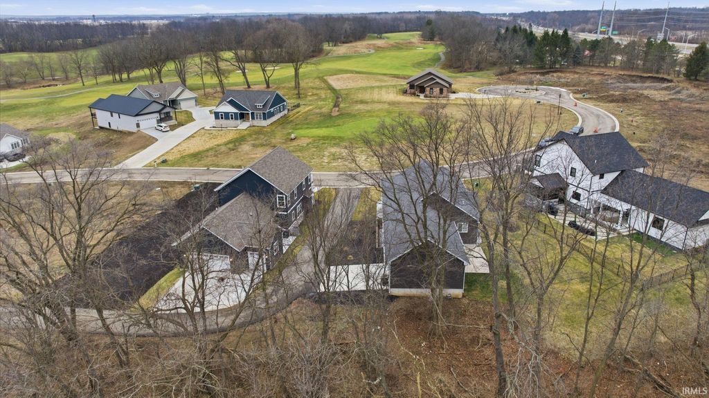 Photo of 3331 Blarney Drive, South Bend, IN 46628 (MLS # 202605643)