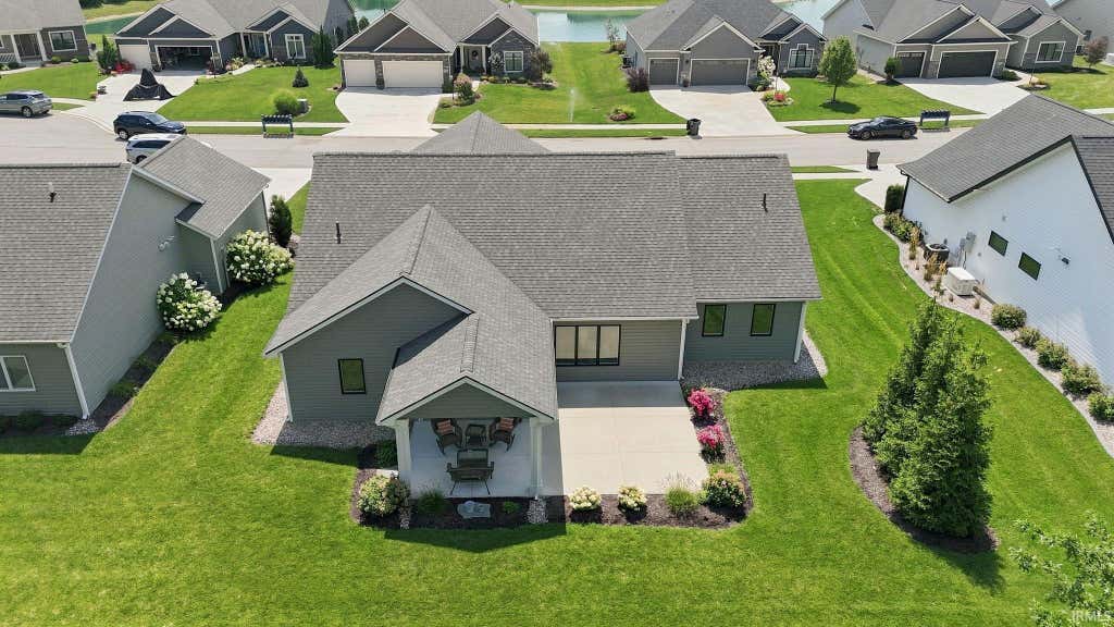 Photo of 8757 Raceborg Place, Fort Wayne, IN 46835 (MLS # 202631984)