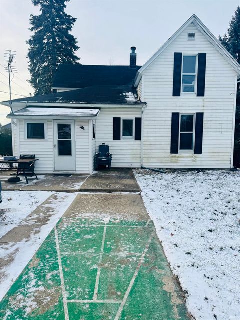 Tiny photo for 1409 E Center Street, Warsaw, IN 46580 (MLS # 202601159)