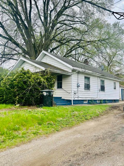 2022 Prairie Avenue, South Bend, IN 46613 - #: 202515651