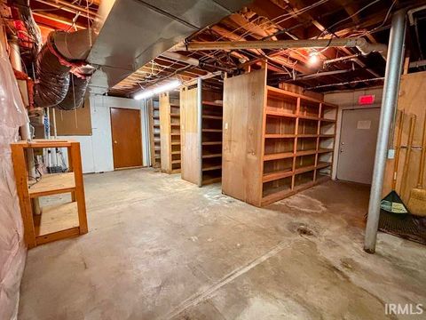 Tiny photo for 605 E 7th Street, Burlington, IN 46915 (MLS # 202611061)