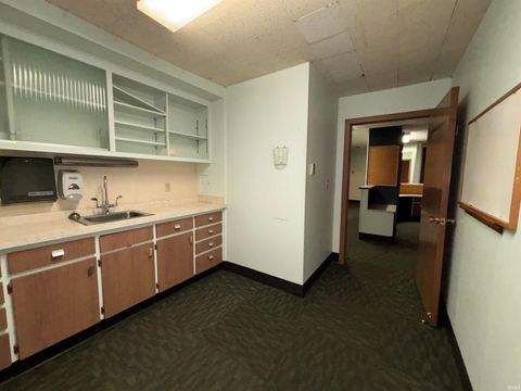 Tiny photo for 605 E 7th Street, Burlington, IN 46915 (MLS # 202611061)