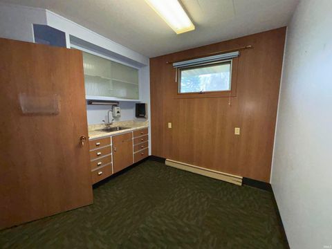 Tiny photo for 605 E 7th Street, Burlington, IN 46915 (MLS # 202611061)