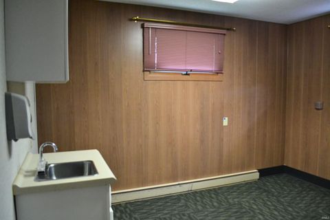 Tiny photo for 605 E 7th Street, Burlington, IN 46915 (MLS # 202611061)