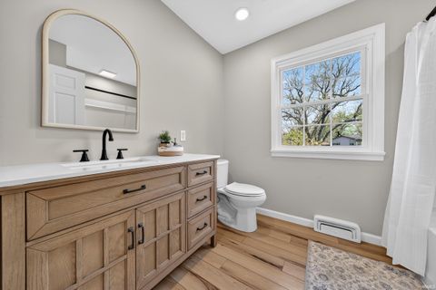 Tiny photo for 918 N HAWTHORNE Road, Marion, IN 46952 (MLS # 202614789)
