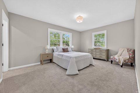 Tiny photo for 918 N HAWTHORNE Road, Marion, IN 46952 (MLS # 202614789)