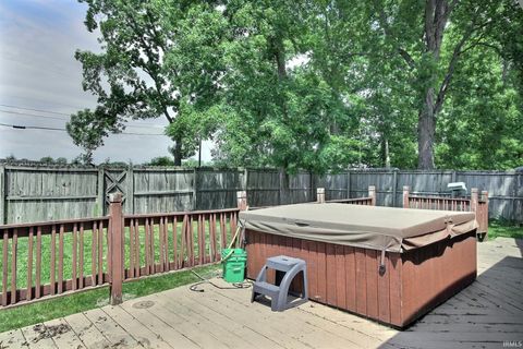 Tiny photo for 618 Rewill Drive, Fort Wayne, IN 46804 (MLS # 202621843)
