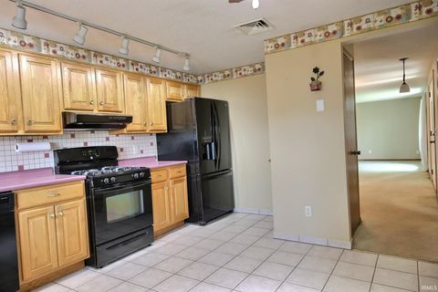 Tiny photo for 618 Rewill Drive, Fort Wayne, IN 46804 (MLS # 202621843)