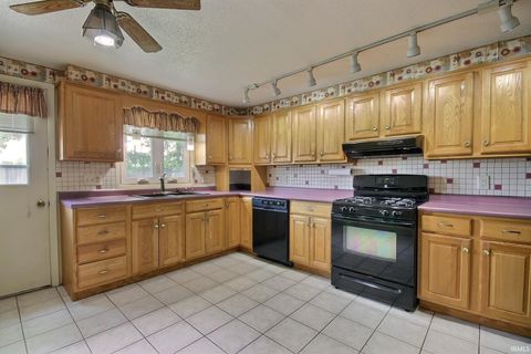 Tiny photo for 618 Rewill Drive, Fort Wayne, IN 46804 (MLS # 202621843)