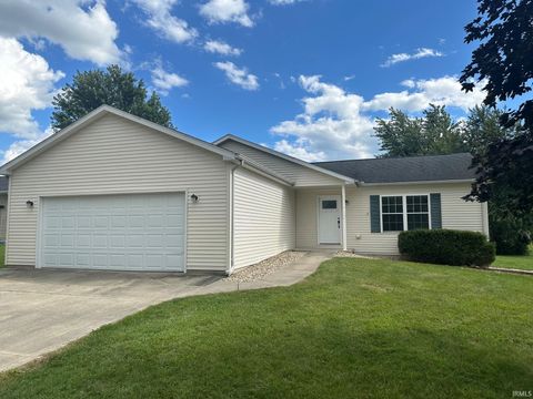 Photo of 605 Man-Chester Drive, Rochester, IN 46975 (MLS # 202534127)