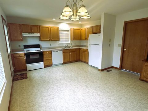Tiny photo for 12845 KENAI Drive, Evansville, IN 47725 (MLS # 202624852)