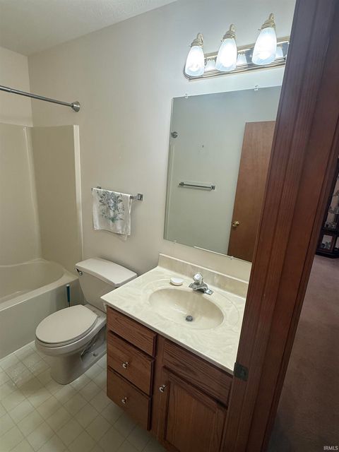 Tiny photo for 12845 KENAI Drive, Evansville, IN 47725 (MLS # 202624852)
