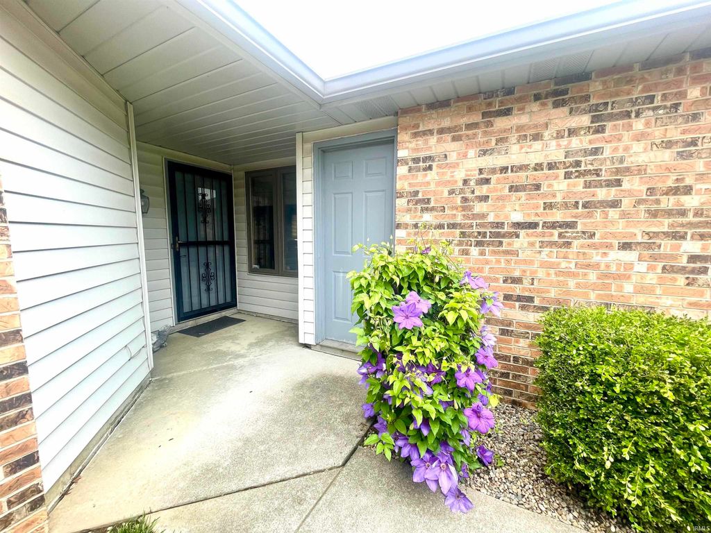 Photo of 2542 N Morrison Road, Muncie, IN 47304 (MLS # 202615355)