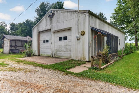 Tiny photo for 586 N 800 W 27, Converse, IN 46919 (MLS # 202636897)