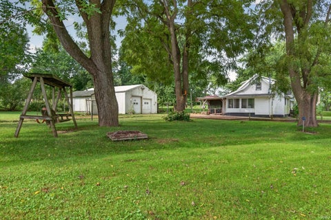 Tiny photo for 586 N 800 W 27, Converse, IN 46919 (MLS # 202636897)