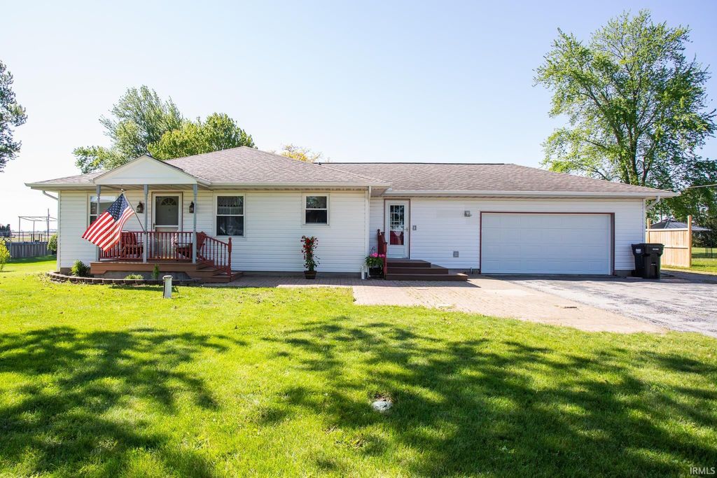 Photo of 2906 E 1200 N, Yoder, IN 46798 (MLS # 202616685)