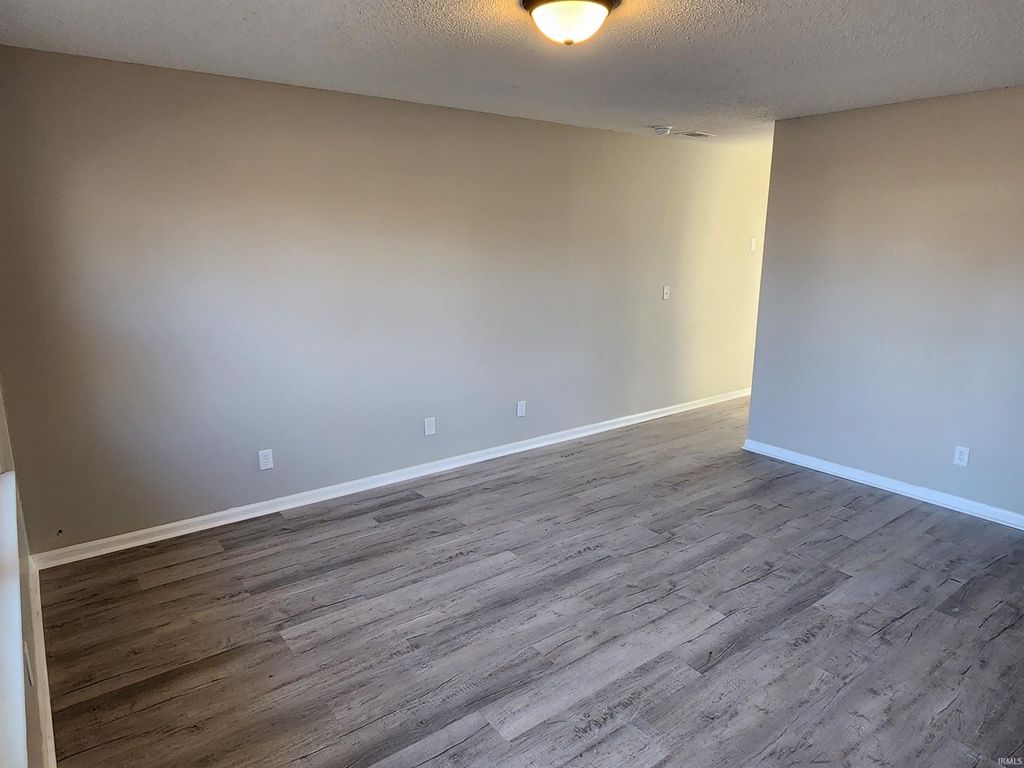 Photo of 827 Judson Street, Evansville, IN 47713 (MLS # 202606637)