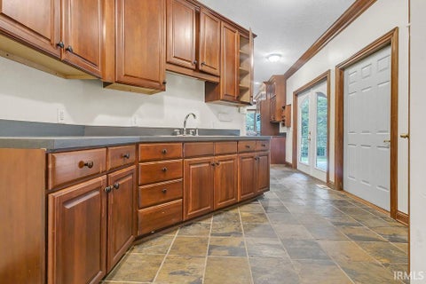 Tiny photo for 5500 E Ariel Way, Bloomington, IN 47408 (MLS # 202638321)