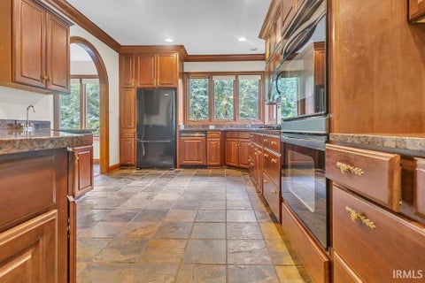 Tiny photo for 5500 E Ariel Way, Bloomington, IN 47408 (MLS # 202638321)