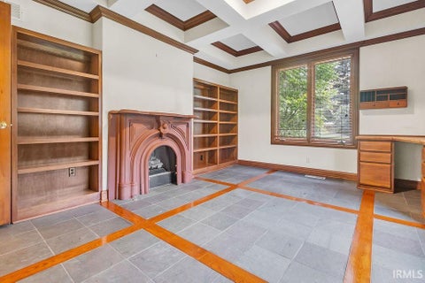 Tiny photo for 5500 E Ariel Way, Bloomington, IN 47408 (MLS # 202638321)