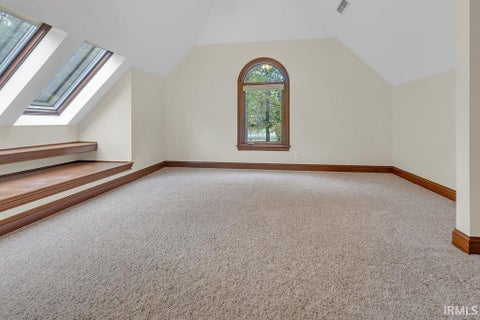 Tiny photo for 5500 E Ariel Way, Bloomington, IN 47408 (MLS # 202638321)