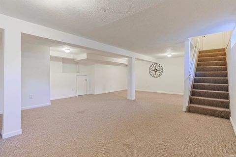 Tiny photo for 18375 Farm Lane, South Bend, IN 46637 (MLS # 202624764)