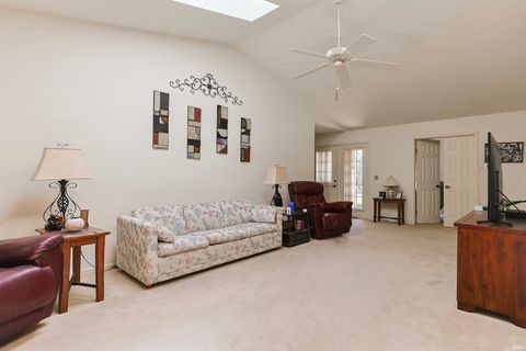 Tiny photo for 18375 Farm Lane, South Bend, IN 46637 (MLS # 202624764)