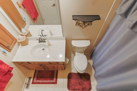 Tiny photo for 18375 Farm Lane, South Bend, IN 46637 (MLS # 202624764)