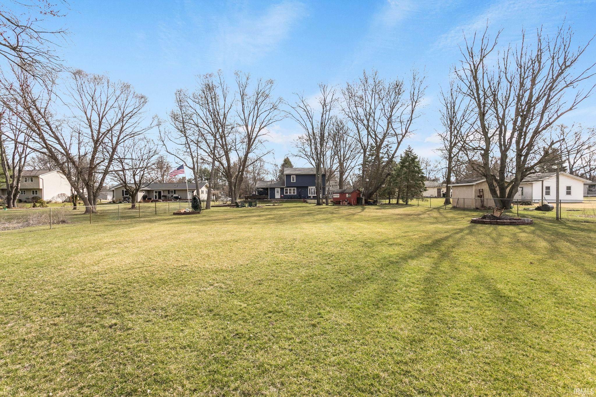 Mishawaka, Indiana 46545, United States, 4 Bedrooms Bedrooms, ,2 BathroomsBathrooms,Residential,Pending,92410