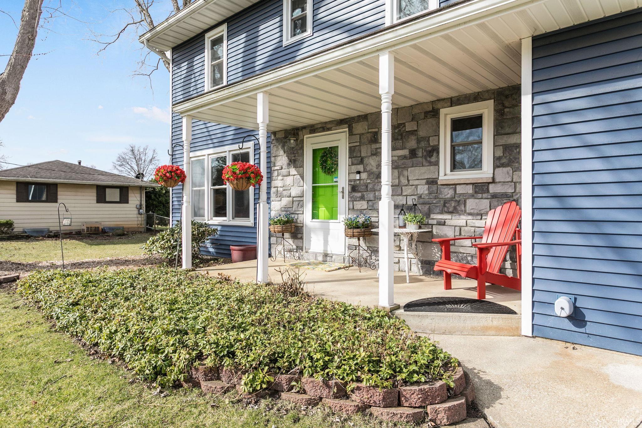 Mishawaka, Indiana 46545, United States, 4 Bedrooms Bedrooms, ,2 BathroomsBathrooms,Residential,Pending,92410