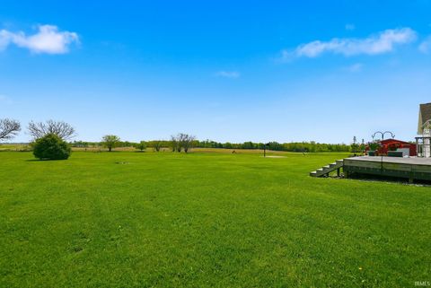 Tiny photo for 8294 S County Farm Road, Claypool, IN 46510 (MLS # 202618298)