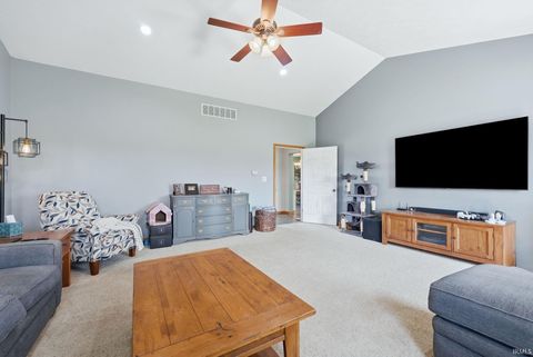 Tiny photo for 8294 S County Farm Road, Claypool, IN 46510 (MLS # 202618298)