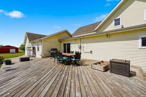 Tiny photo for 8294 S County Farm Road, Claypool, IN 46510 (MLS # 202618298)