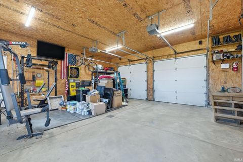 Tiny photo for 8294 S County Farm Road, Claypool, IN 46510 (MLS # 202618298)