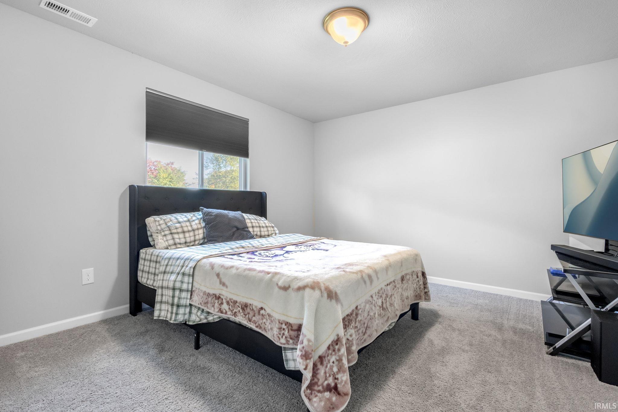 South Bend, Indiana 46619, United States, 3 Bedrooms Bedrooms, ,2 BathroomsBathrooms,Residential,Active,231221